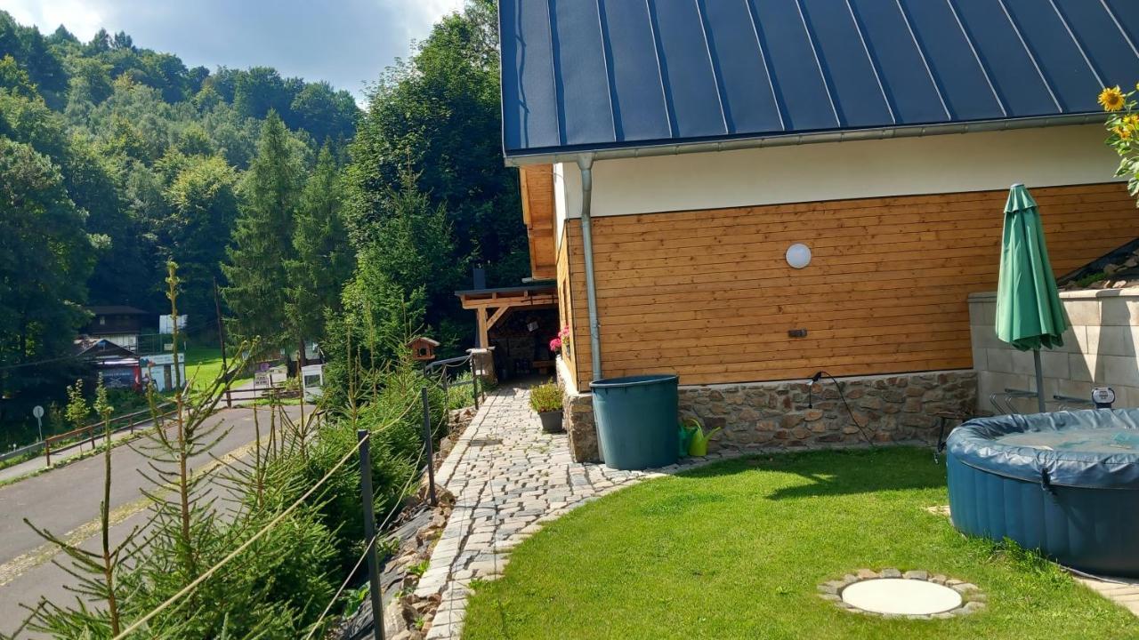 Jirotovy Boudy II Villa Telnice Kültér fotó